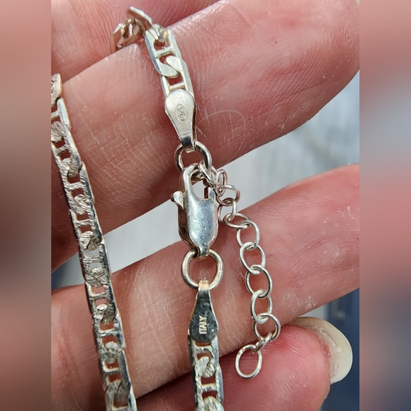 925 sterling diamond cut bracelet with removable 925 solid cross - Picture 5 of 8